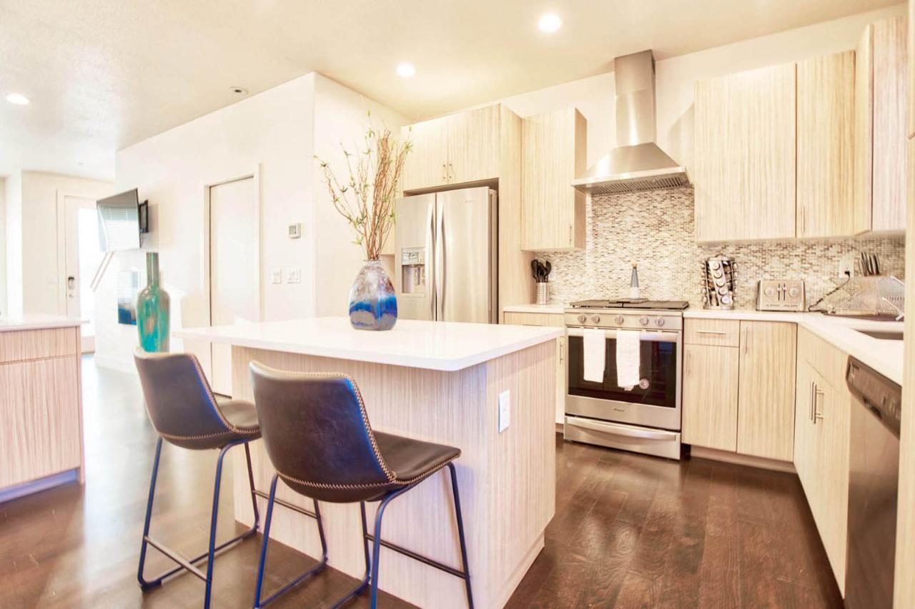 Beautiful 3 Bedroom Townhouse In Old Town North, Brewery District Fort Collins Eksteriør billede
